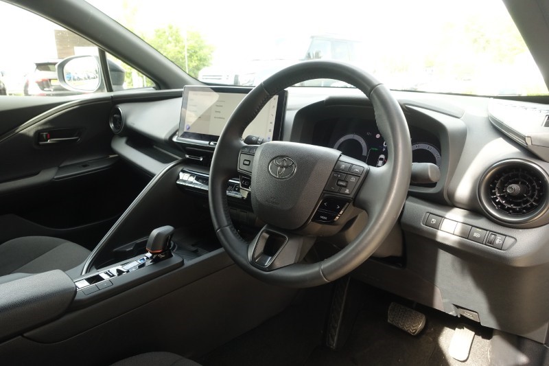 2024 (24) TOYOTA C-HR 1.8 Hybrid Design 5dr CVT 5377381