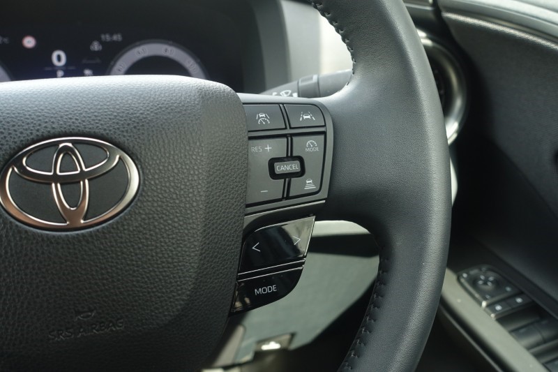 2024 (24) TOYOTA C-HR 1.8 Hybrid Design 5dr CVT 5377374