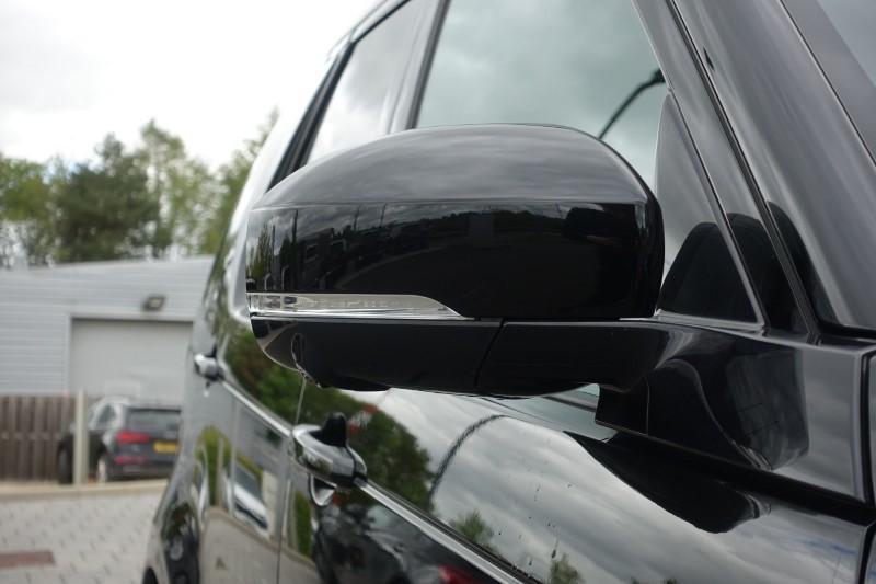 2023 (23) LAND ROVER COMMERCIAL DISCOVERY 3.0 D300 R-Dynamic SE Commercial Auto 5413353