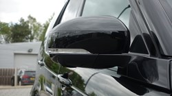 2023 (23) LAND ROVER COMMERCIAL DISCOVERY 3.0 D300 R-Dynamic SE Commercial Auto 5413353