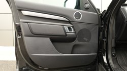 2023 (23) LAND ROVER COMMERCIAL DISCOVERY 3.0 D300 R-Dynamic SE Commercial Auto 5413369