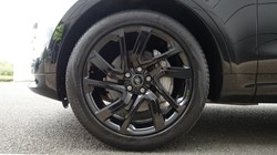 2023 (23) LAND ROVER COMMERCIAL DISCOVERY 3.0 D300 R-Dynamic SE Commercial Auto 5413360