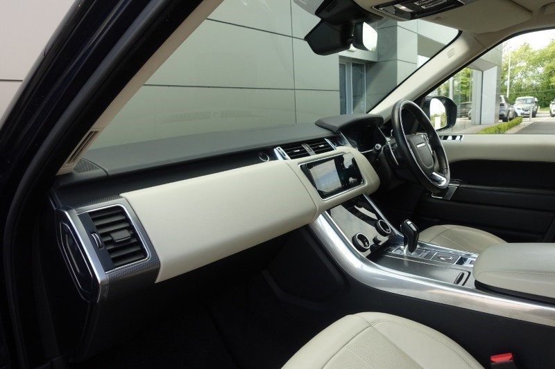 2021 (21) LAND ROVER RANGE ROVER SPORT 3.0 D300 HSE Dynamic 5dr Auto 5374401