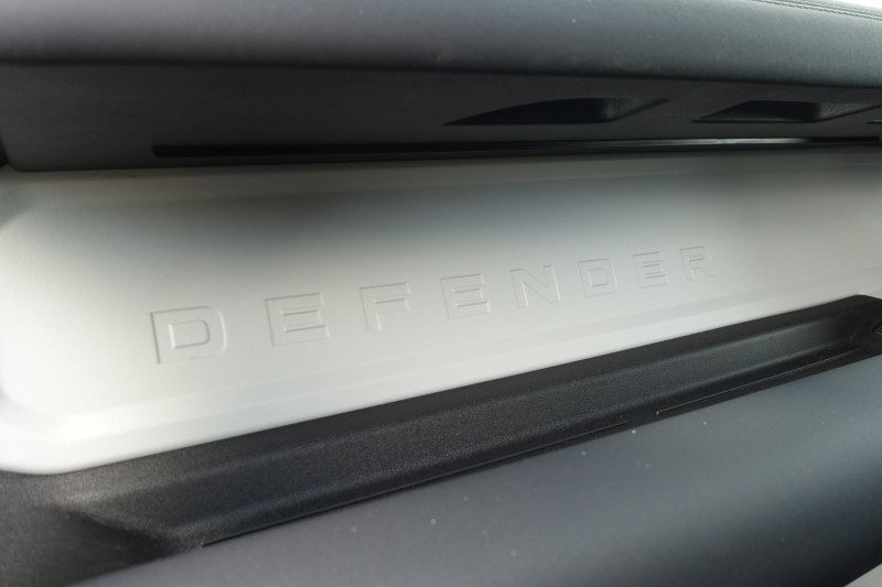 2024 (24) LAND ROVER DEFENDER 3.0 D250 XS Edition 110 5dr Auto 5388646