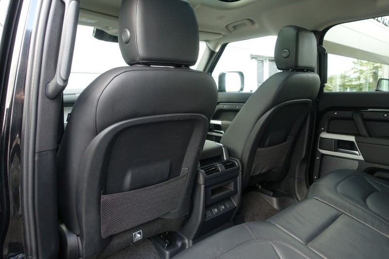 2024 (24) LAND ROVER DEFENDER 3.0 D250 XS Edition 110 5dr Auto 5388642