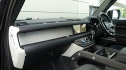 2024 (24) LAND ROVER DEFENDER 3.0 D250 XS Edition 110 5dr Auto 5388645