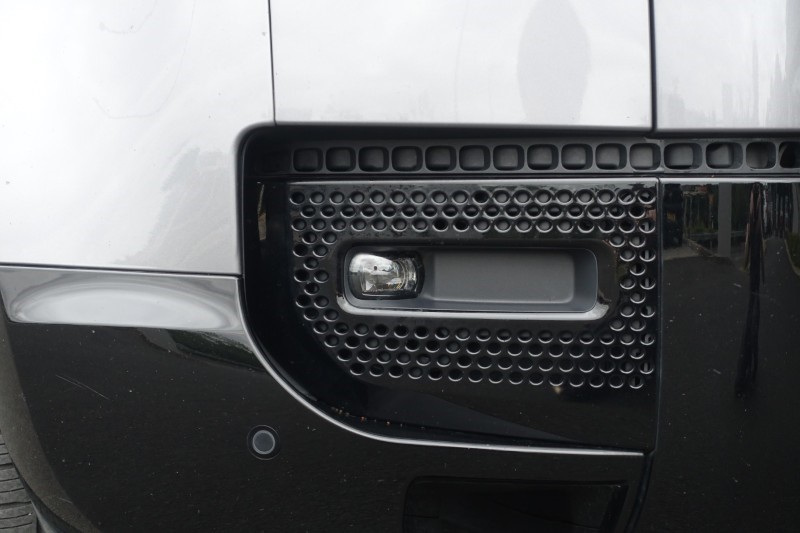 2023 (23) LAND ROVER DEFENDER 3.0 D250 X-Dynamic HSE 110 5dr Auto [7 Seat] 5635709