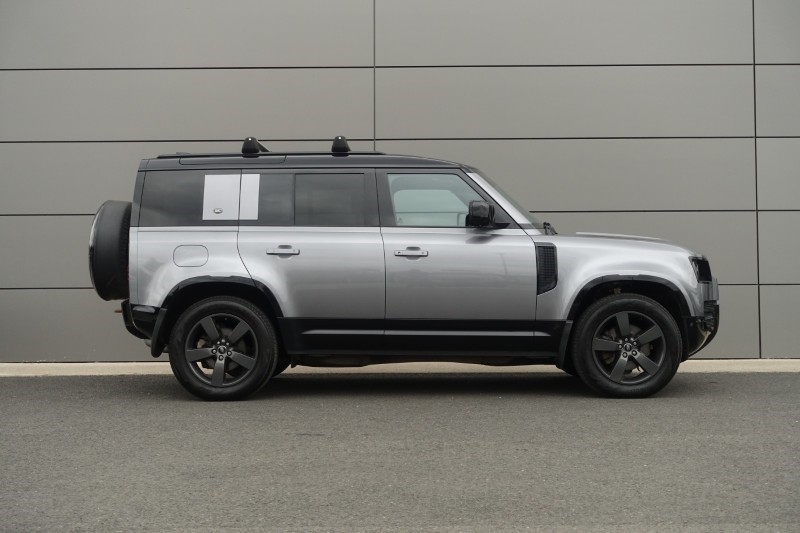 2023 (23) LAND ROVER DEFENDER 3.0 D250 X-Dynamic HSE 110 5dr Auto [7 Seat] 5635693