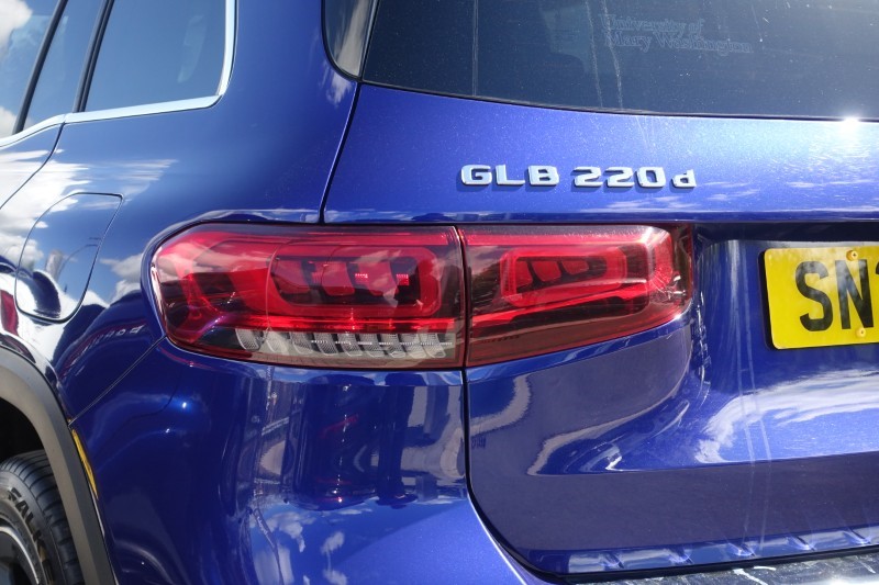 2022 (22) MERCEDES-BENZ GLB 220d 4Matic AMG Line Prem Plus 5dr 8G-Tronic 5396029