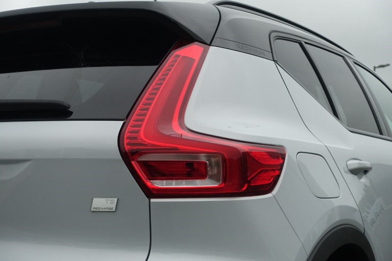 2021 (21) VOLVO XC40 1.5 T5 Recharge PHEV R DESIGN 5dr Auto 5433742