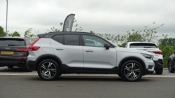 2021 (21) VOLVO XC40 1.5 T5 Recharge PHEV R DESIGN 5dr Auto 5433721