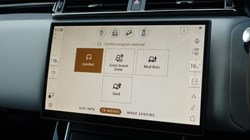 2026 (75) LAND ROVER RANGE ROVER VELAR 2.0 D200 MHEV Dynamic SE 5dr Auto 5633926