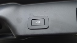 2025 (75) LAND ROVER RANGE ROVER EVOQUE 2.0 D200 Dynamic SE 5dr Auto 5402386