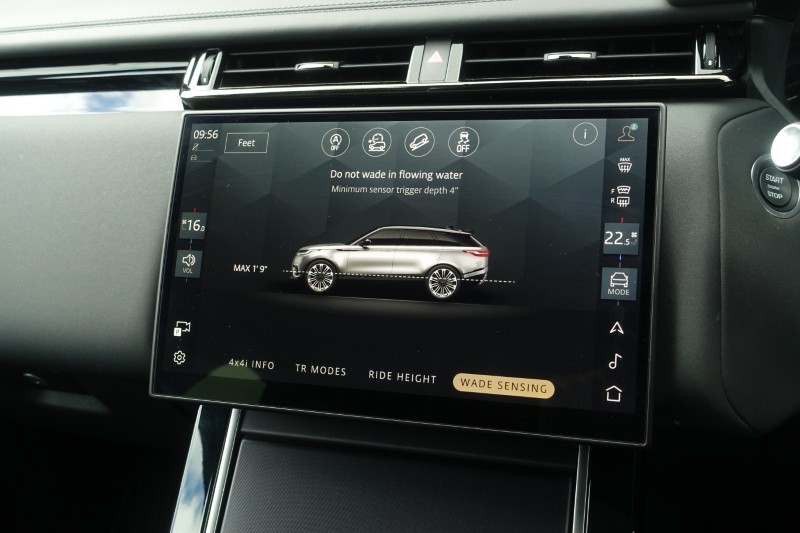 2025 (75) LAND ROVER RANGE ROVER VELAR 2.0 D200 MHEV Dynamic SE 5dr Auto 5417789