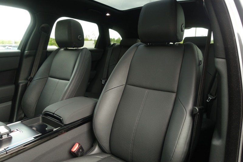 2025 (75) LAND ROVER RANGE ROVER VELAR 2.0 D200 MHEV Dynamic SE 5dr Auto 5417811