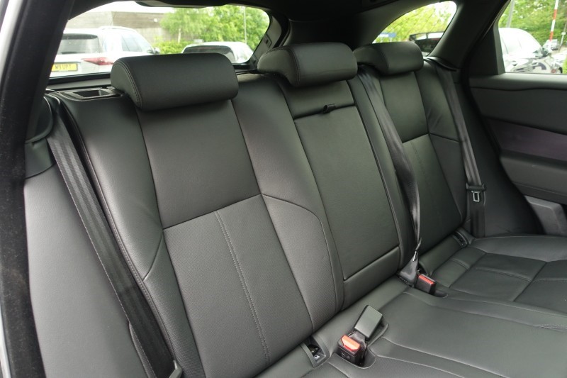 2025 (75) LAND ROVER RANGE ROVER VELAR 2.0 D200 MHEV Dynamic SE 5dr Auto 5417804