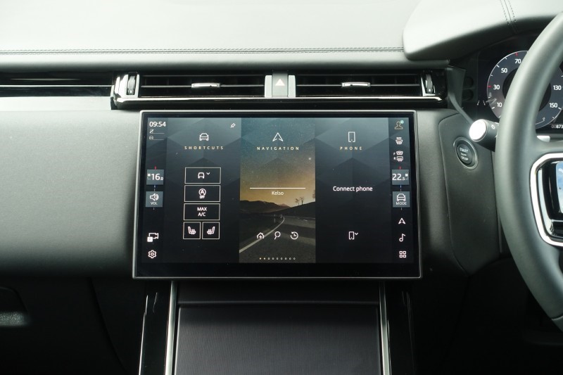 2025 (75) LAND ROVER RANGE ROVER VELAR 2.0 D200 MHEV Dynamic SE 5dr Auto 5417763