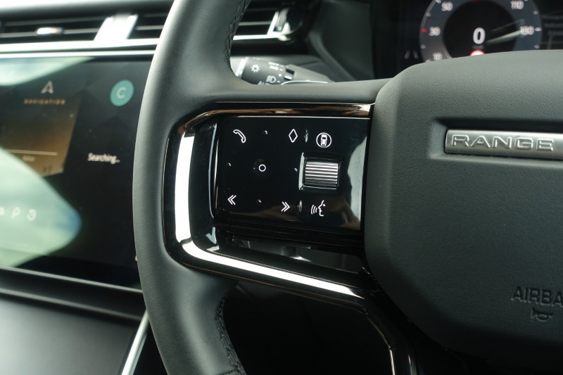 2025 (75) LAND ROVER RANGE ROVER VELAR 2.0 D200 MHEV Dynamic SE 5dr Auto 5417786