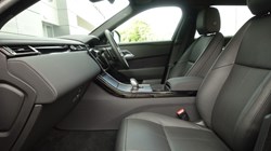 2025 (75) LAND ROVER RANGE ROVER VELAR 2.0 D200 MHEV Dynamic SE 5dr Auto 5417752