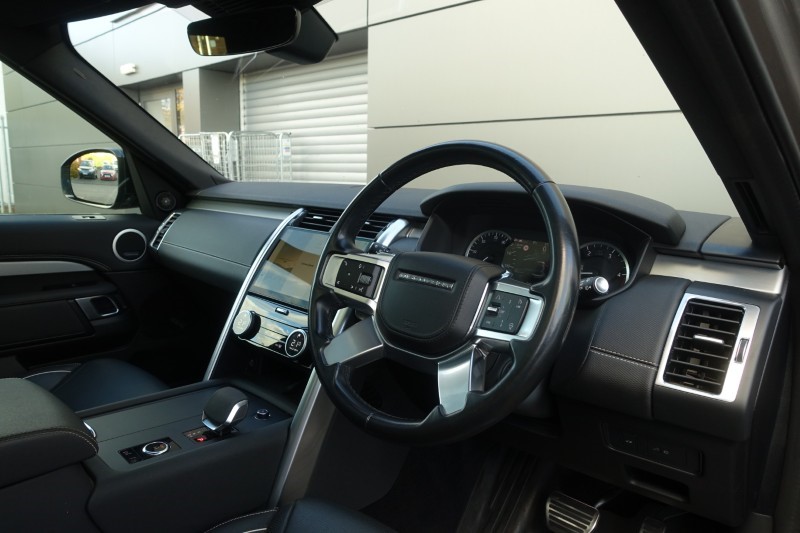 2023 (23) LAND ROVER DISCOVERY 3.0 D300 R-Dynamic HSE 5dr Auto 5482245