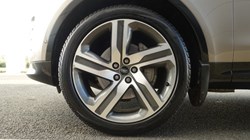 2023 (23) LAND ROVER DISCOVERY 3.0 D300 R-Dynamic HSE 5dr Auto 5482228