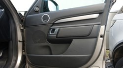 2023 (23) LAND ROVER DISCOVERY 3.0 D300 R-Dynamic HSE 5dr Auto 5482249