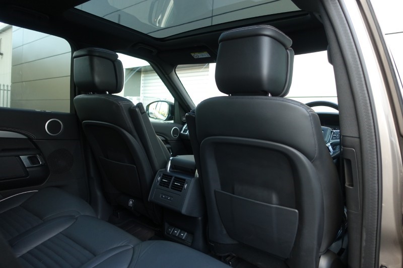 2023 (23) LAND ROVER DISCOVERY 3.0 D300 R-Dynamic HSE 5dr Auto 5482254