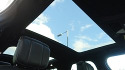 2023 (23) LAND ROVER DISCOVERY 3.0 D300 R-Dynamic HSE 5dr Auto 5482247