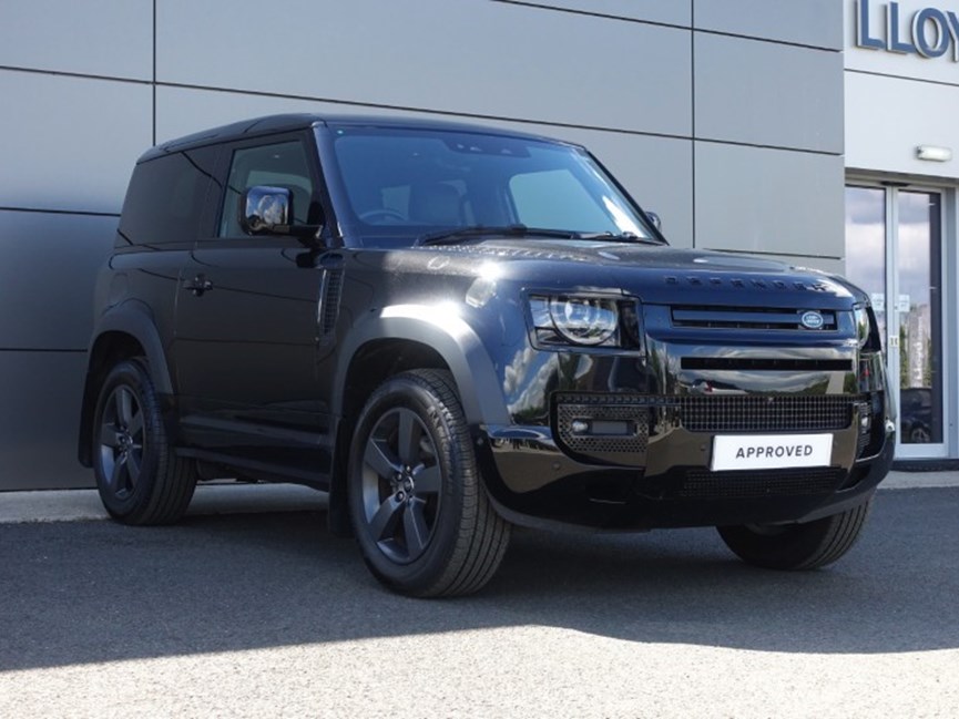 2024 (24) LAND ROVER DEFENDER 3.0 D250 X-Dynamic HSE 90 3dr Auto