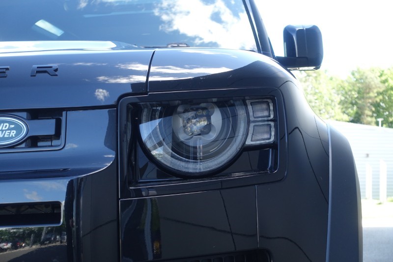 2024 (24) LAND ROVER DEFENDER 3.0 D250 X-Dynamic HSE 90 3dr Auto 5490948