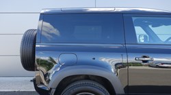 2024 (24) LAND ROVER DEFENDER 3.0 D250 X-Dynamic HSE 90 3dr Auto 5490939