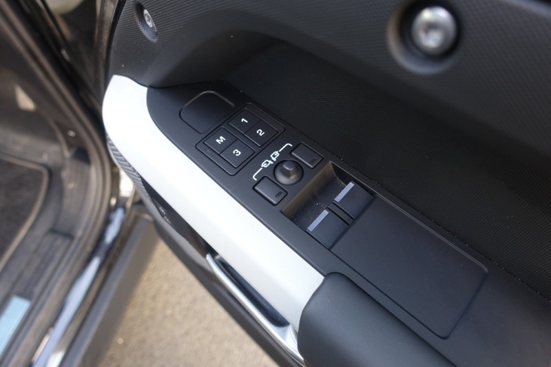 2024 (24) LAND ROVER DEFENDER 3.0 D250 X-Dynamic HSE 90 3dr Auto 5490967