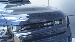 2024 (24) LAND ROVER DEFENDER 3.0 D250 X-Dynamic HSE 90 3dr Auto 5490935