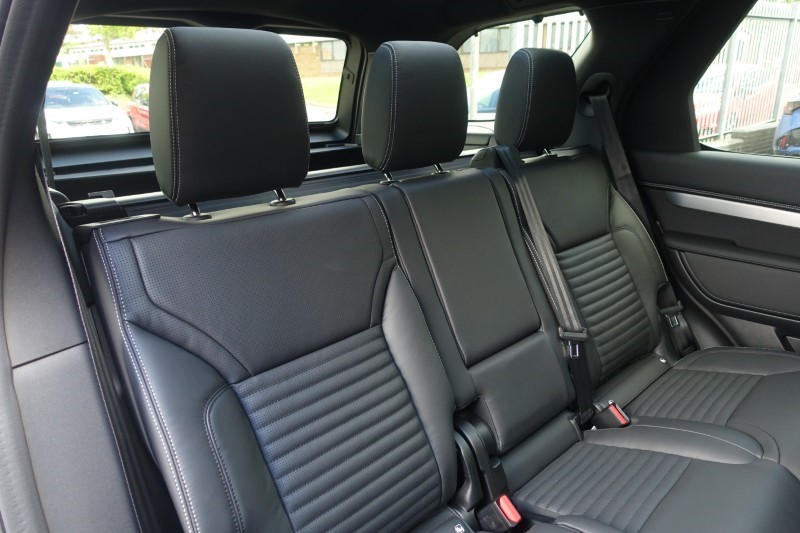 2026 (26) LAND ROVER DISCOVERY 3.0 D350 Dynamic HSE 5dr Auto 5413041