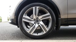 2026 (26) LAND ROVER DISCOVERY 3.0 D350 Dynamic HSE 5dr Auto 5413010