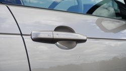2026 (26) LAND ROVER DISCOVERY 3.0 D350 Dynamic HSE 5dr Auto 5413002
