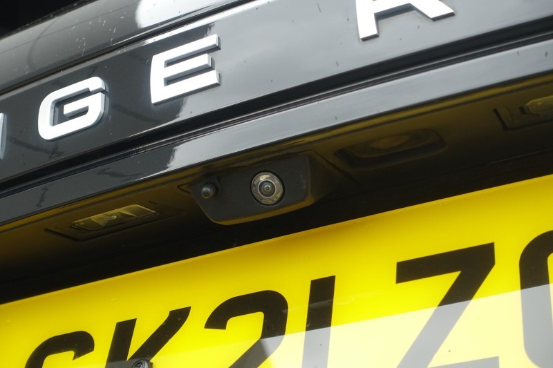 2021 (21) LAND ROVER RANGE ROVER EVOQUE 2.0 D200 S 5dr Auto 5449883