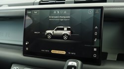 2022 (22) LAND ROVER DEFENDER 3.0 D250 X-Dynamic HSE 90 3dr Auto 5445362