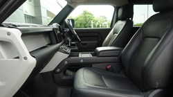 2022 (22) LAND ROVER DEFENDER 3.0 D250 X-Dynamic HSE 90 3dr Auto 5445319
