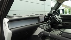 2022 (22) LAND ROVER DEFENDER 3.0 D250 X-Dynamic HSE 90 3dr Auto 5445374