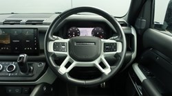 2022 (22) LAND ROVER DEFENDER 3.0 D250 X-Dynamic HSE 90 3dr Auto 5445331