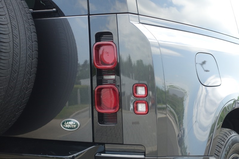 2022 (22) LAND ROVER DEFENDER 3.0 D250 X-Dynamic HSE 90 3dr Auto 5445345