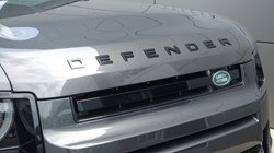 2022 (22) LAND ROVER DEFENDER 3.0 D250 X-Dynamic HSE 90 3dr Auto 5445337
