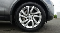 2020 (20) LAND ROVER DISCOVERY 3.0 SD6 HSE 5dr Auto 5510093