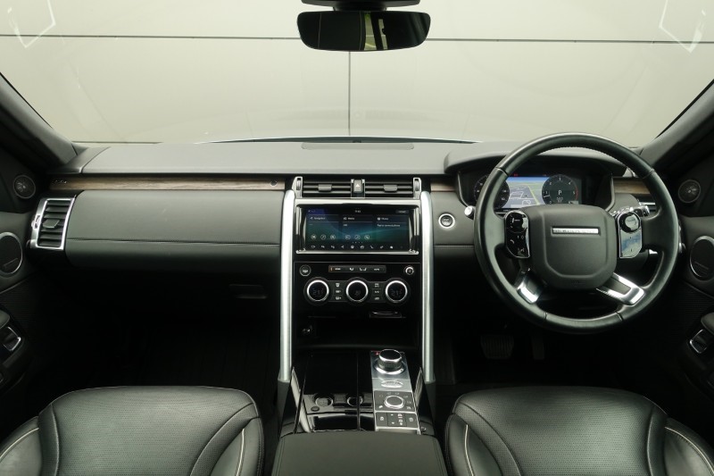 2020 (20) LAND ROVER DISCOVERY 3.0 SD6 HSE 5dr Auto 5510094