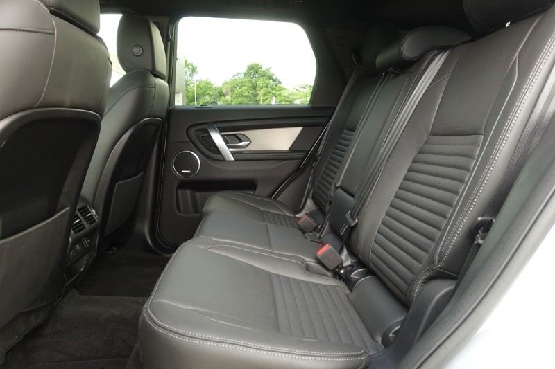 2024 (74) LAND ROVER DISCOVERY SPORT 2.0 D200 Dynamic HSE 5dr Auto [7 Seat] 5497435
