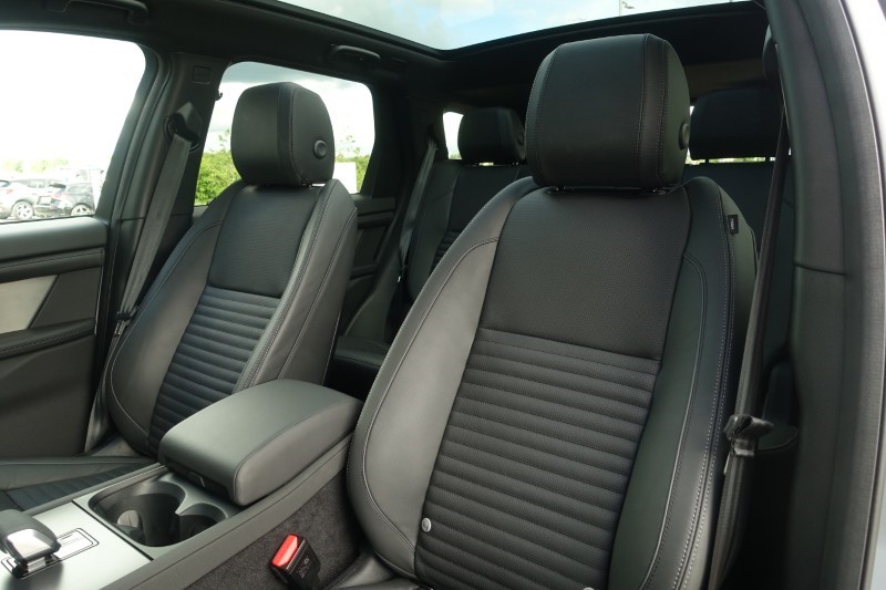 2024 (74) LAND ROVER DISCOVERY SPORT 2.0 D200 Dynamic HSE 5dr Auto [7 Seat] 5497500