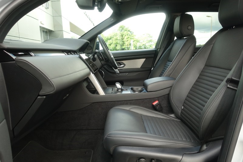 2024 (74) LAND ROVER DISCOVERY SPORT 2.0 D200 Dynamic HSE 5dr Auto [7 Seat] 5497434