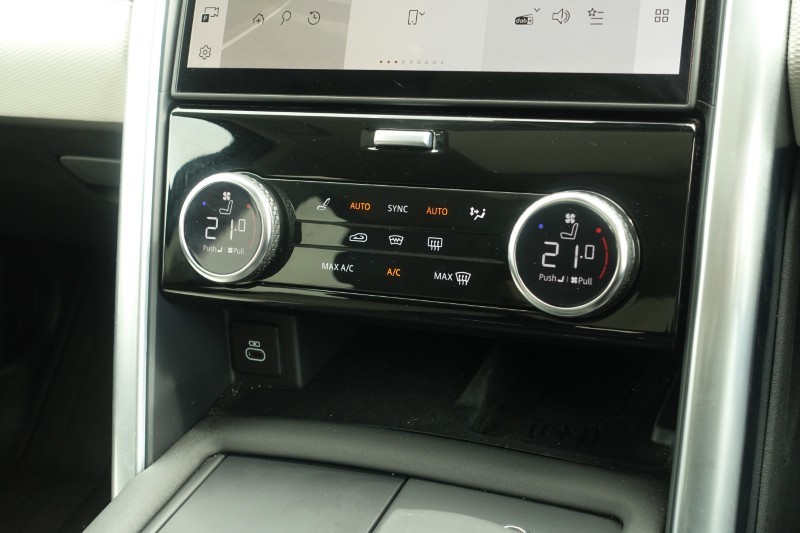 2025 (75) LAND ROVER DISCOVERY 3.0 D350 Dynamic SE 5dr Auto 5432848