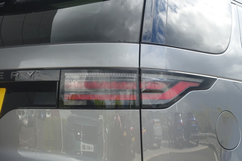 2025 (75) LAND ROVER DISCOVERY 3.0 D350 Dynamic SE 5dr Auto 5432828